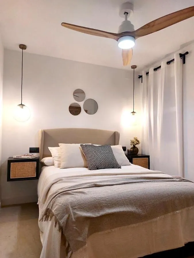 Apartment Helearon Suite Malaga Spain